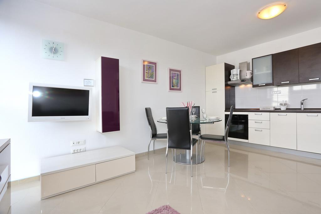 Luxury Town Center Apartments Zadar Pokoj fotografie