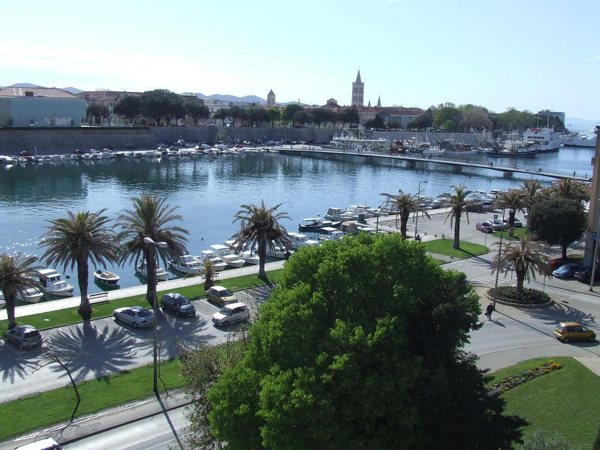 Luxury Town Center Apartments Zadar Exteriér fotografie